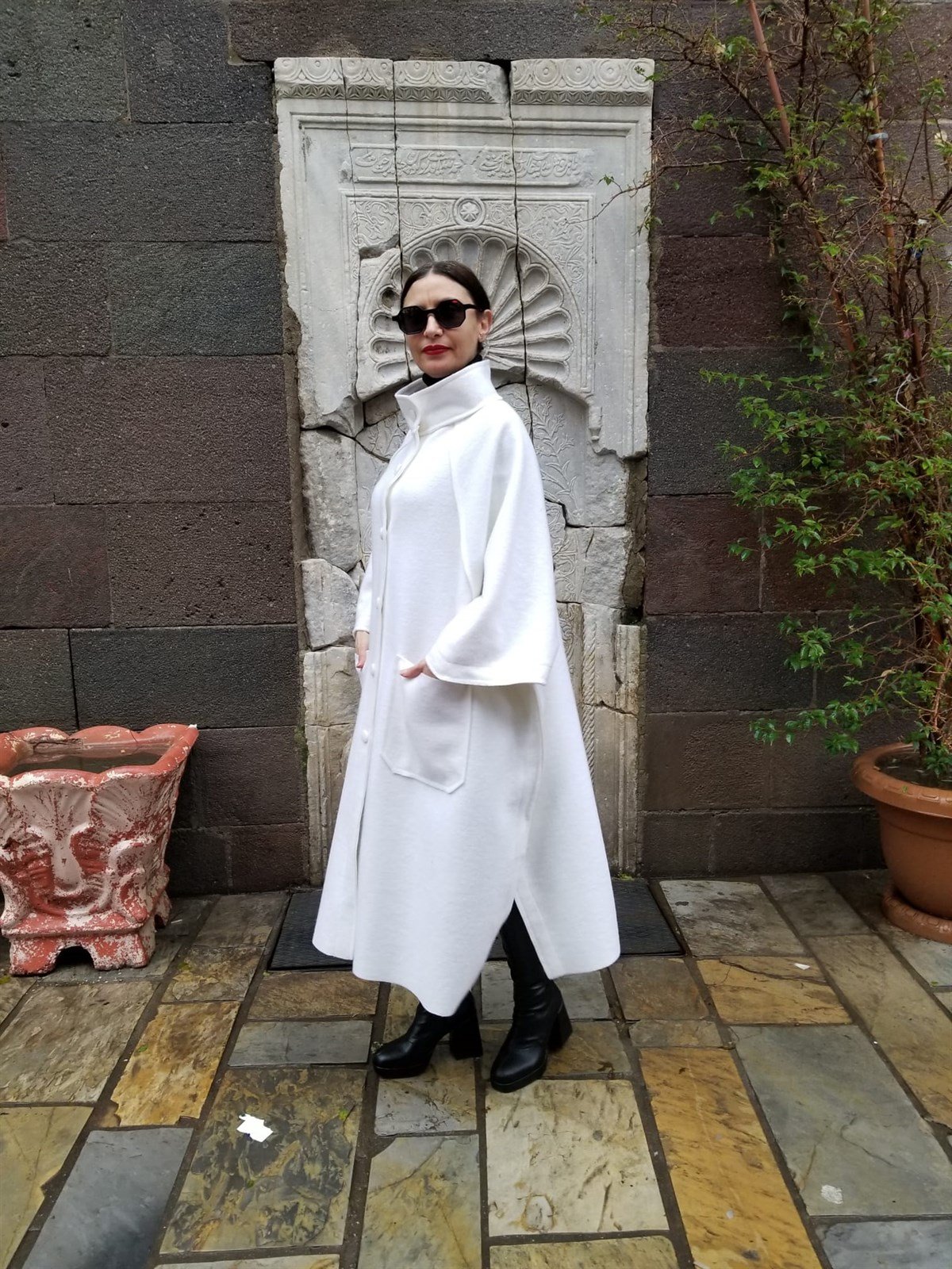 Keçe Kumaş Kaban Beyaz