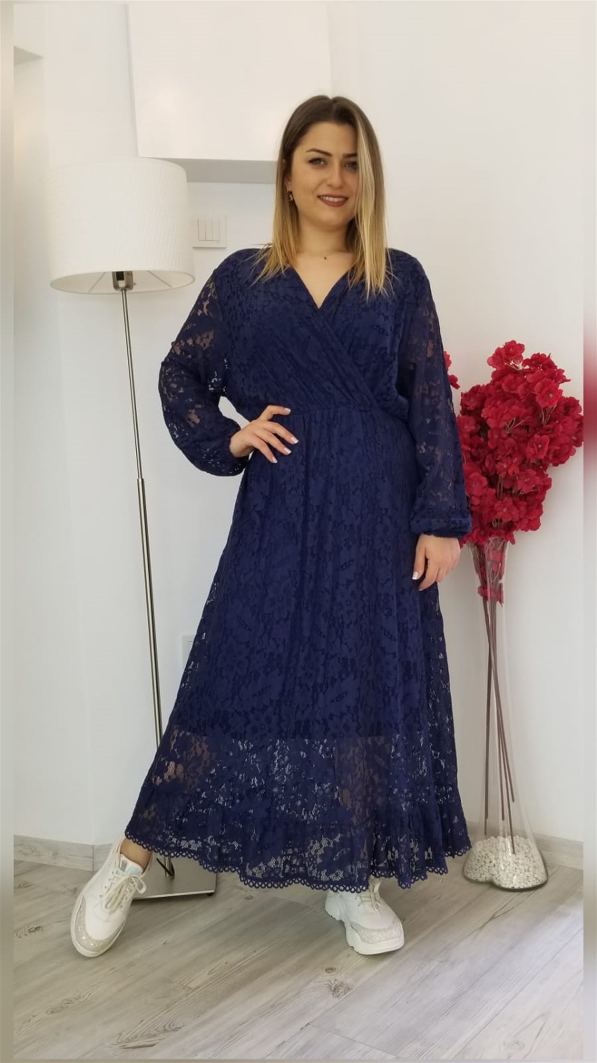 Lacivert İtalyan İçi Astarlı Dantel Elbise