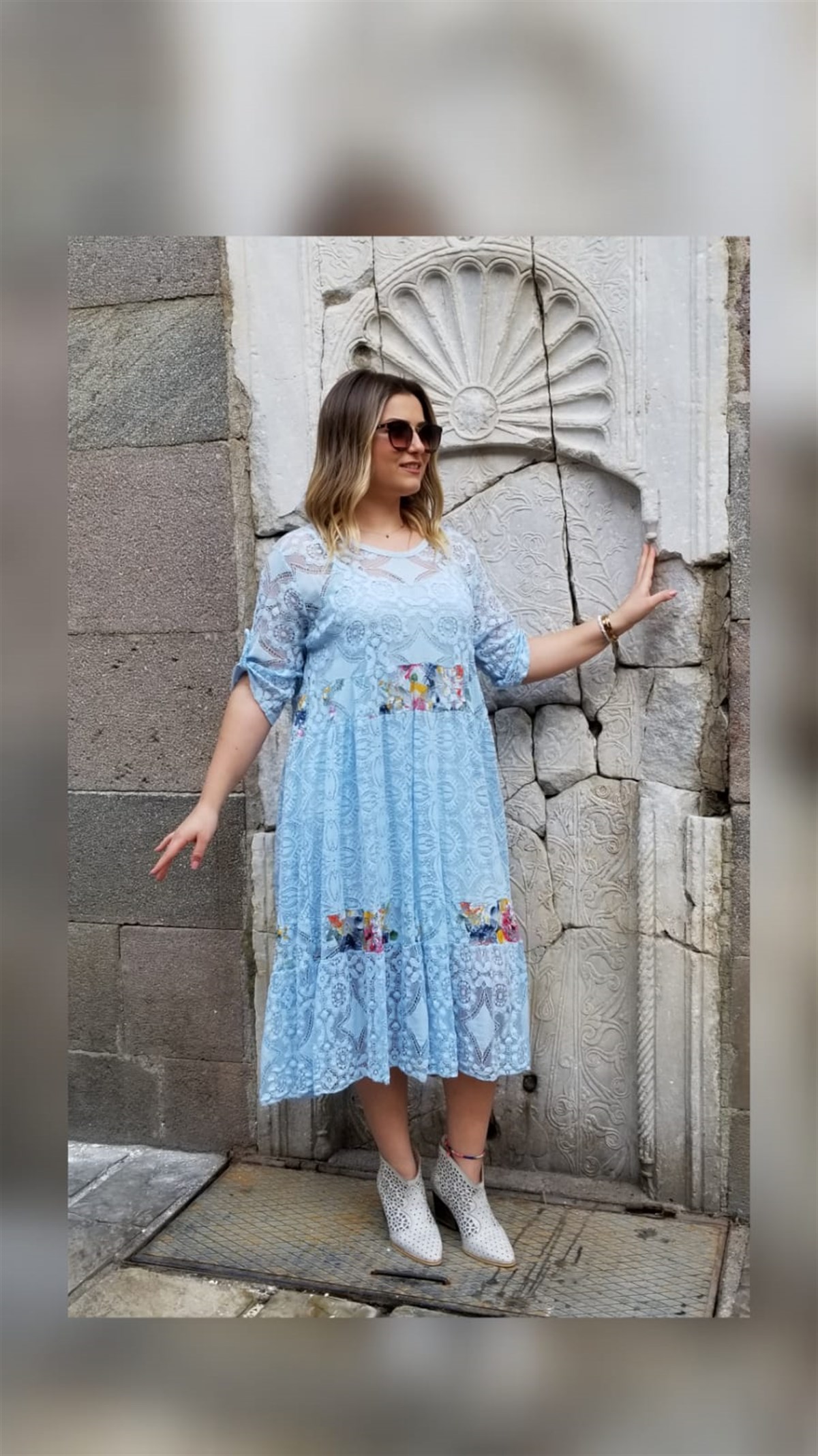Mavi Dantelli İşlemeli İçi Astarlı Elbise