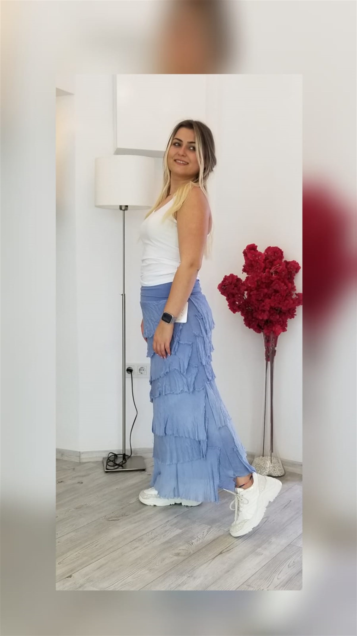 Mavi İtalyan Kat Kat İpek Kumaş Etek
