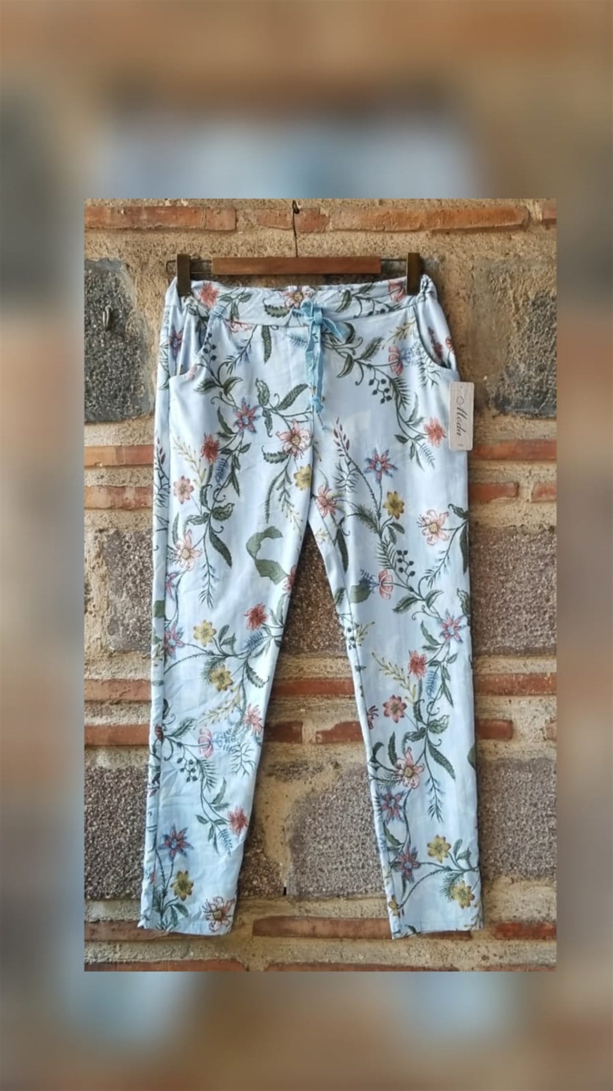 Mavi İtalyan Pantolon Elastik Bir Yapıya Sahip