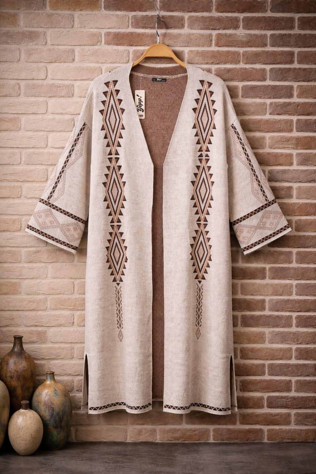 Örme triko uzun hırka kilim desen renk ekru