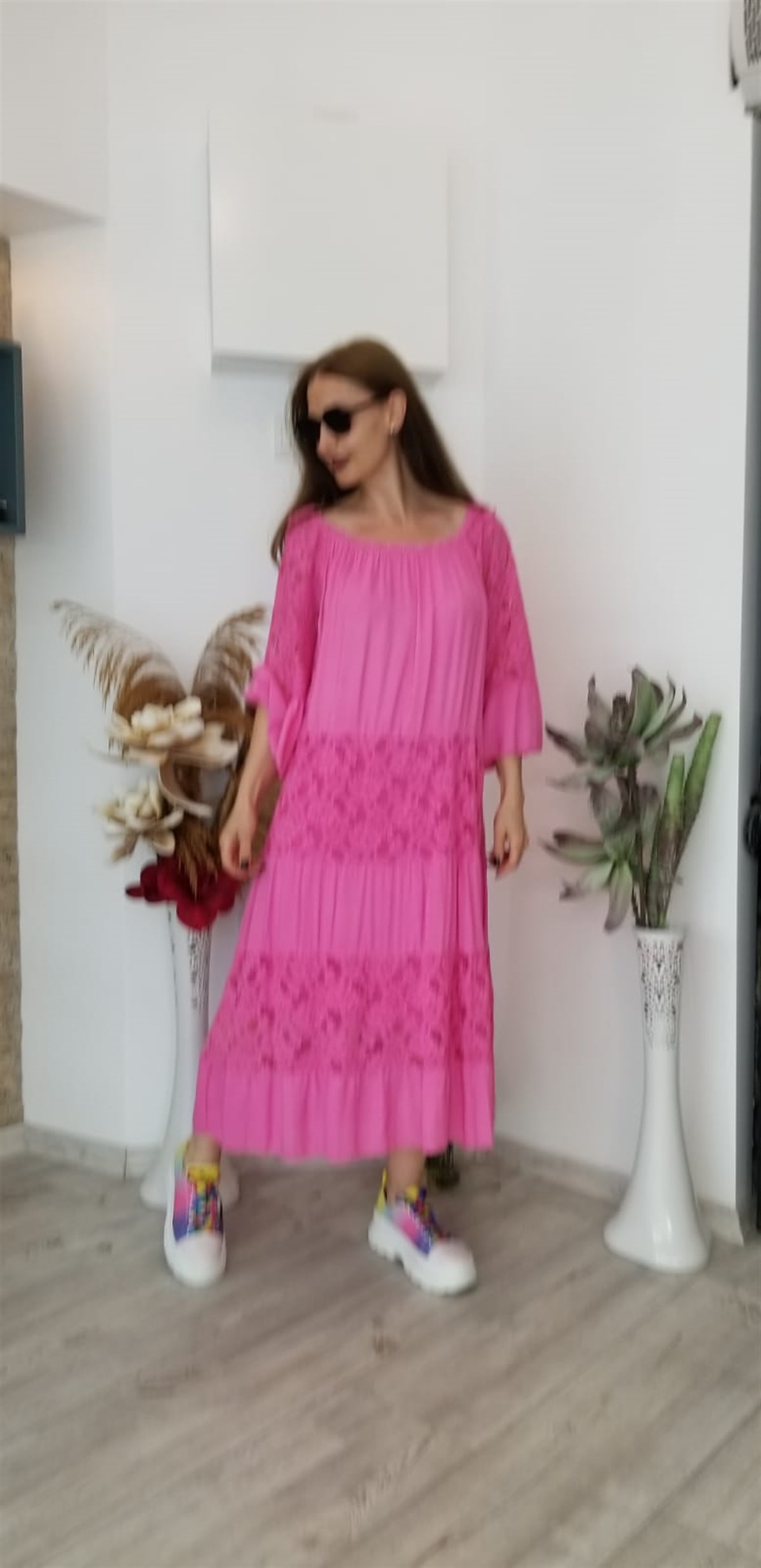 Pembe İtalyan %100 Pmuklu Viskon Kumaş Dantel Detaylı Elbize