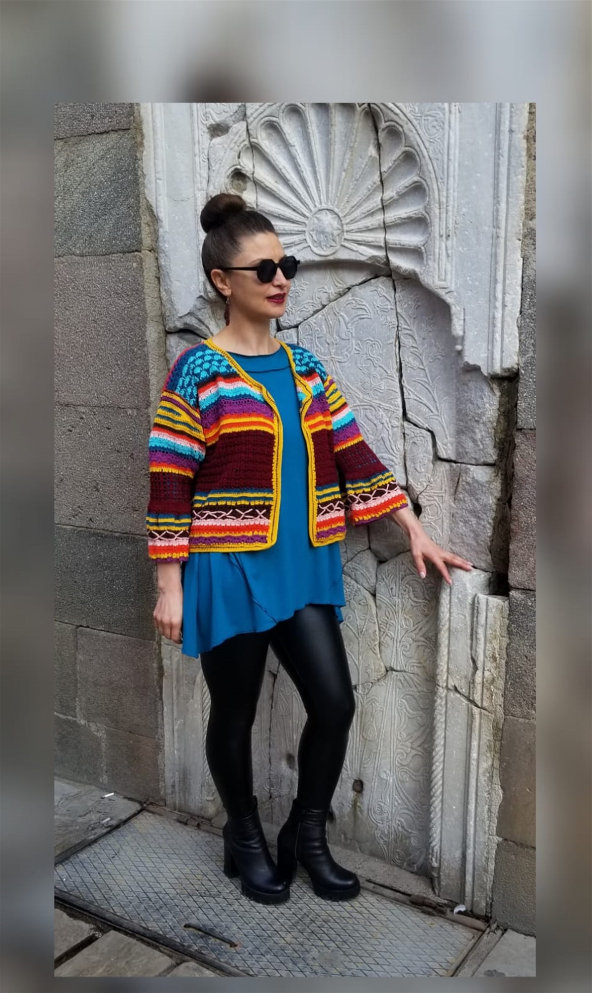 Renkli El İşi Hırka