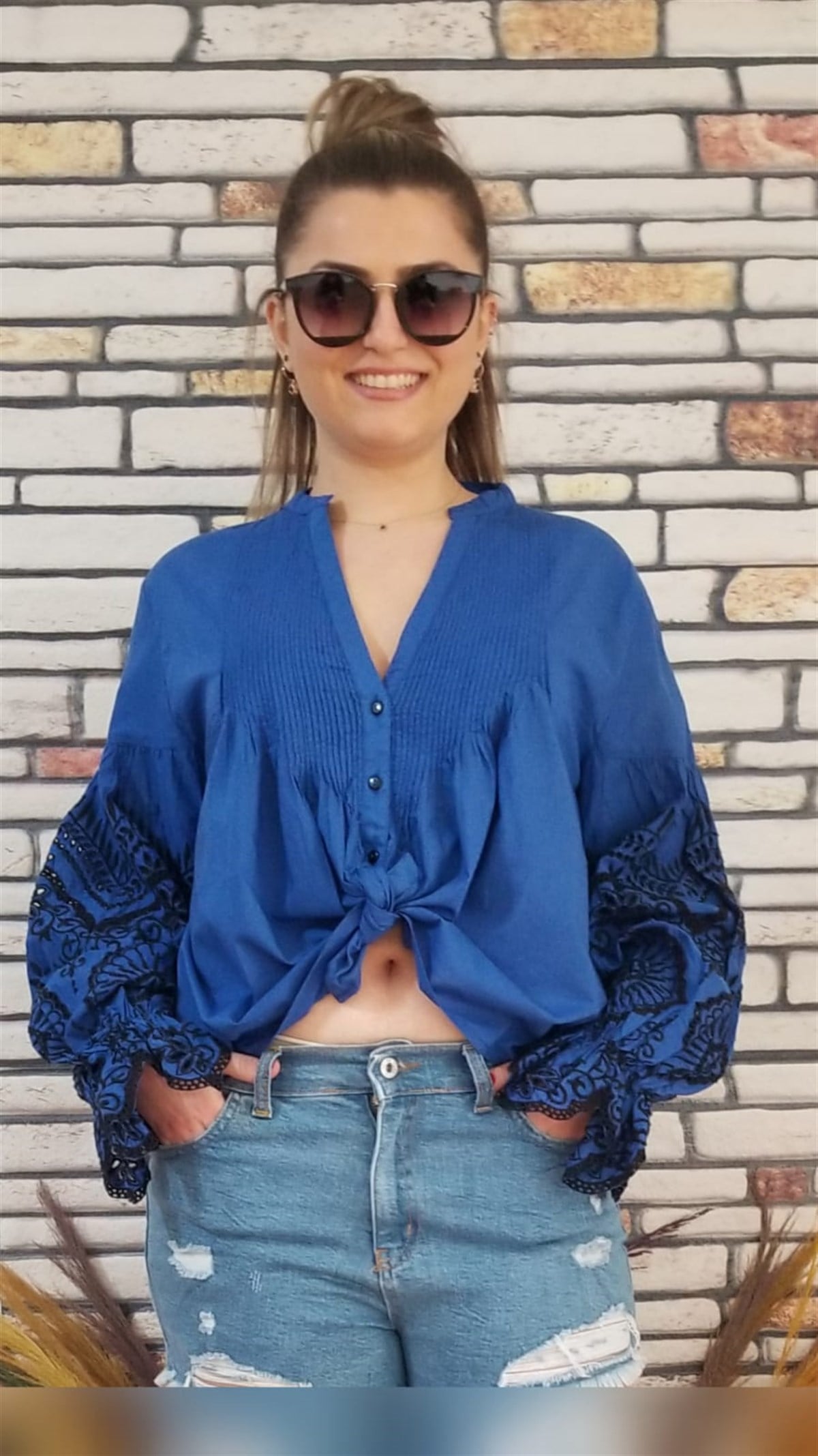 Saks Mavi Pamuklu  Nakışlı Bluz