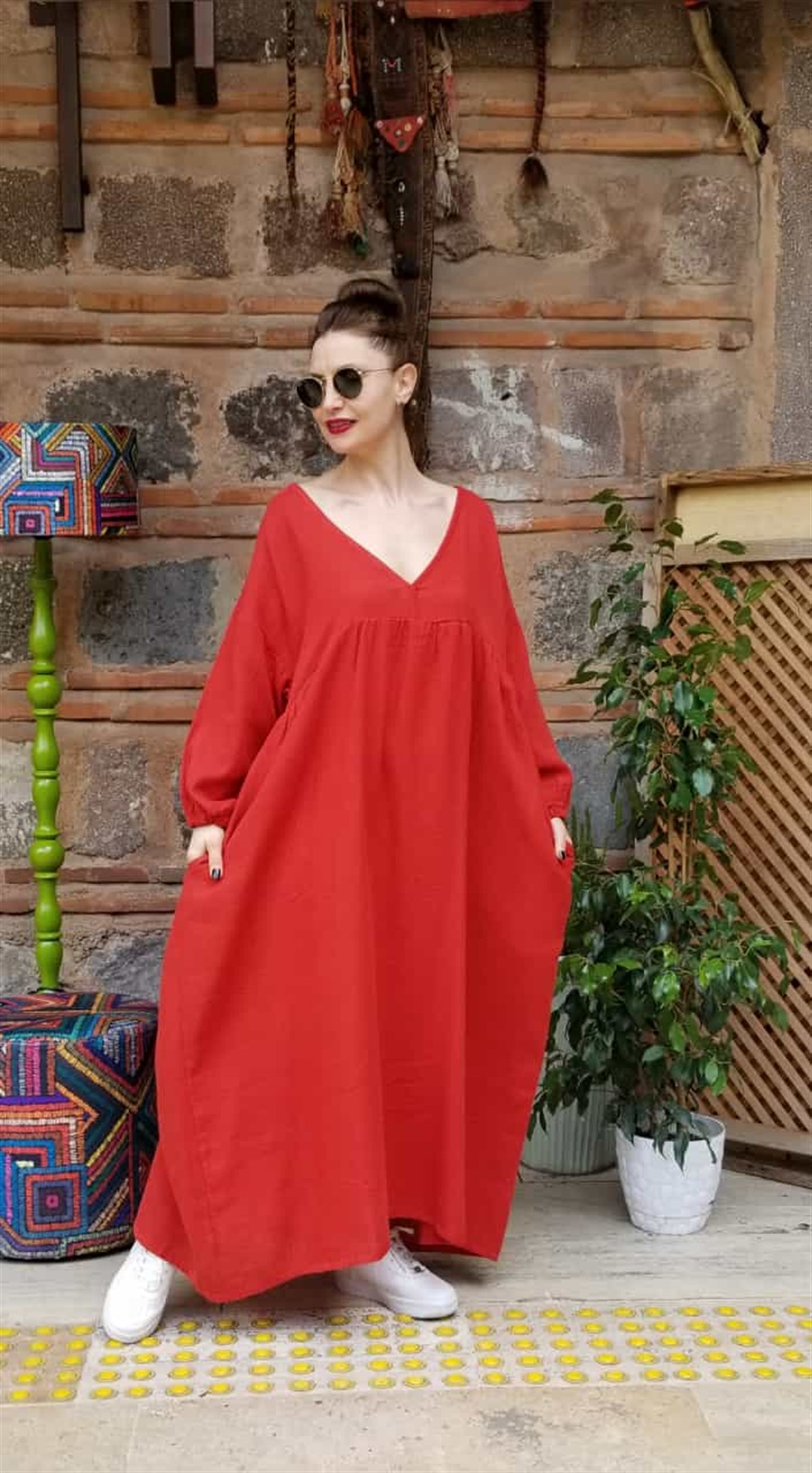 MÜSLİN V YAKA KİREMİT RENGİ ELBİSE