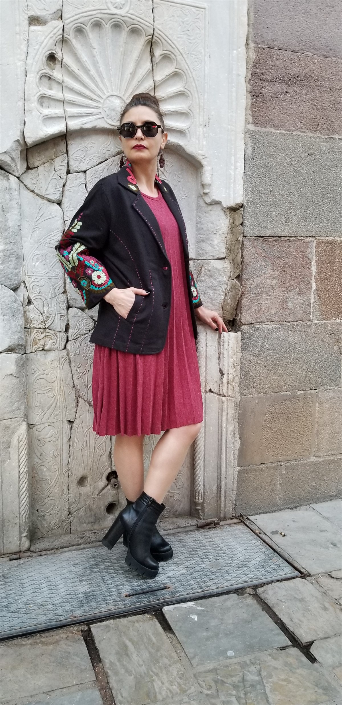 Siyah Nakışlı Ceket (Kupon Ürün)