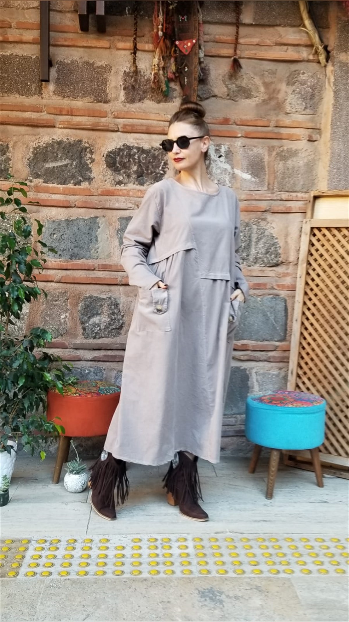 Taş Rengi İtalyan Kadife Elbise