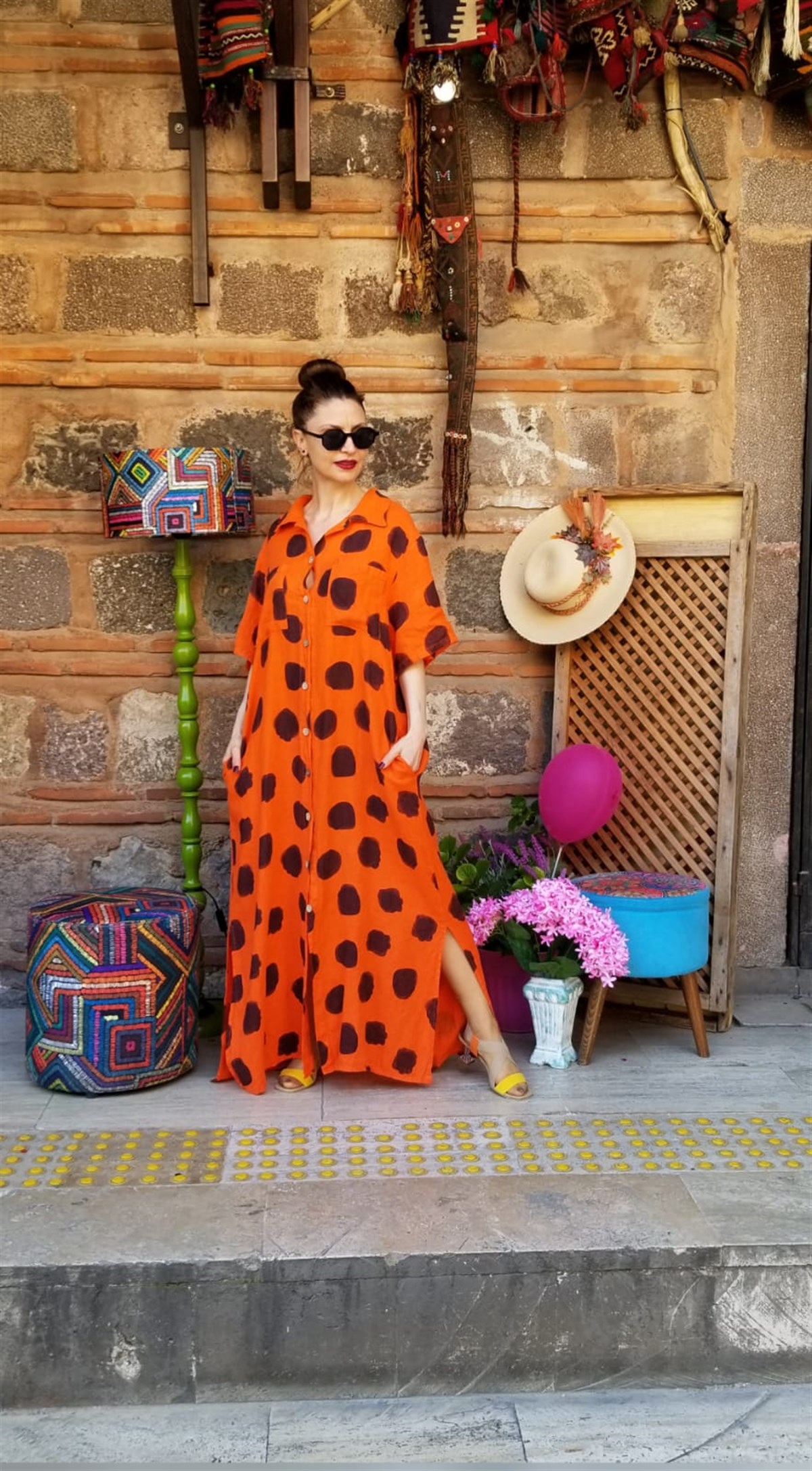 Turuncu Kahve Puantiyeli Cepli Keten Elbise