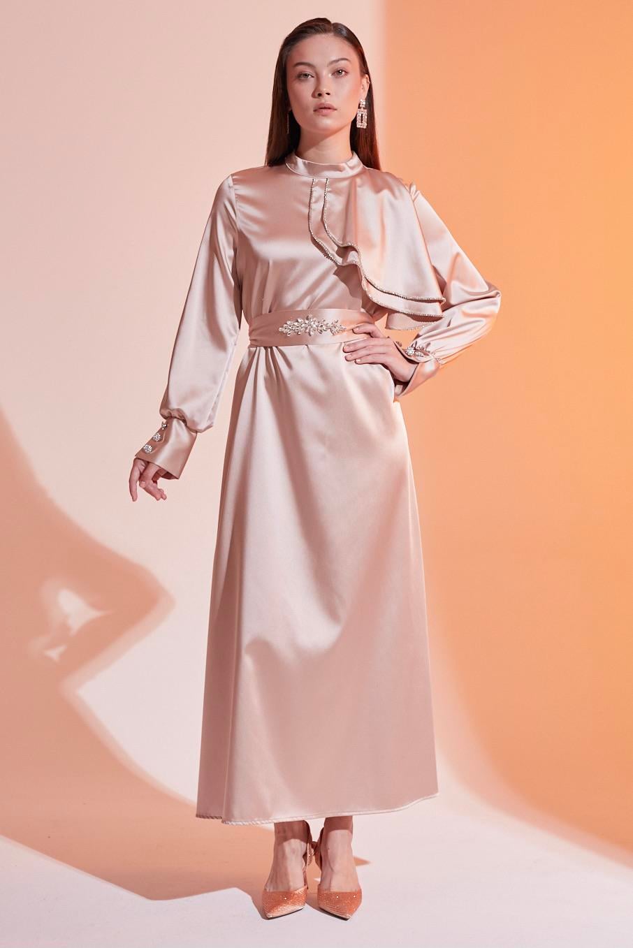 Déborah Elbise Pudra