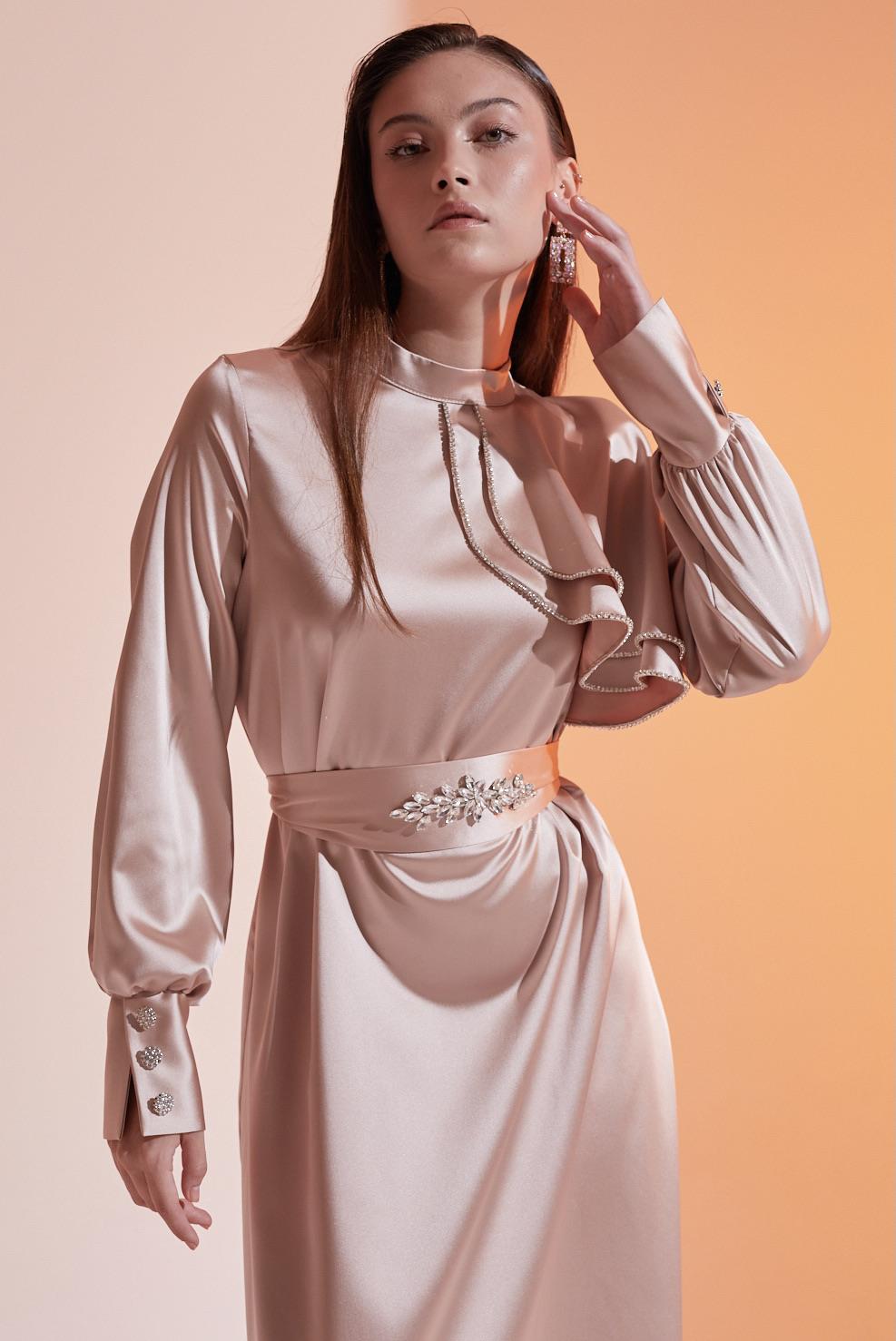 Déborah Elbise Pudra