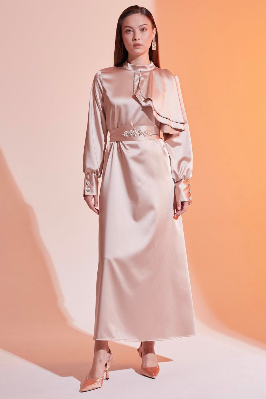 Déborah Elbise Pudra