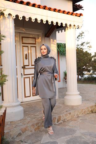 Elvira Takım Antrasit