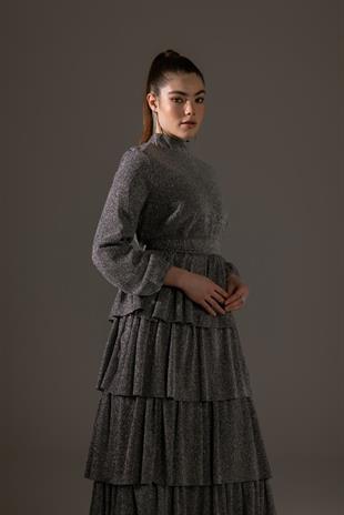 Katlı Özel Tasarım Fırfır Elbise