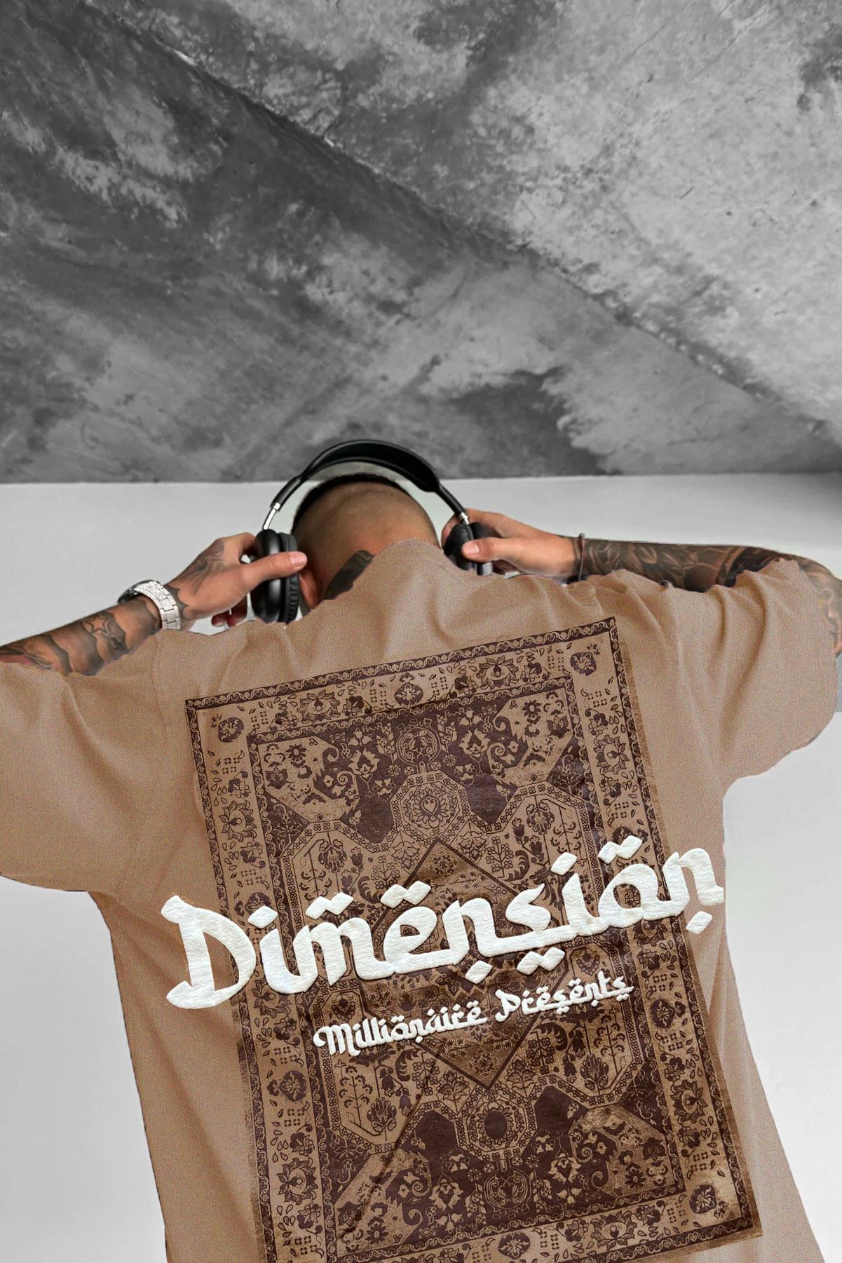 Erkek Dimension Baskılı Camel Bisiklet Yaka Oversize Salaş T-Shirt