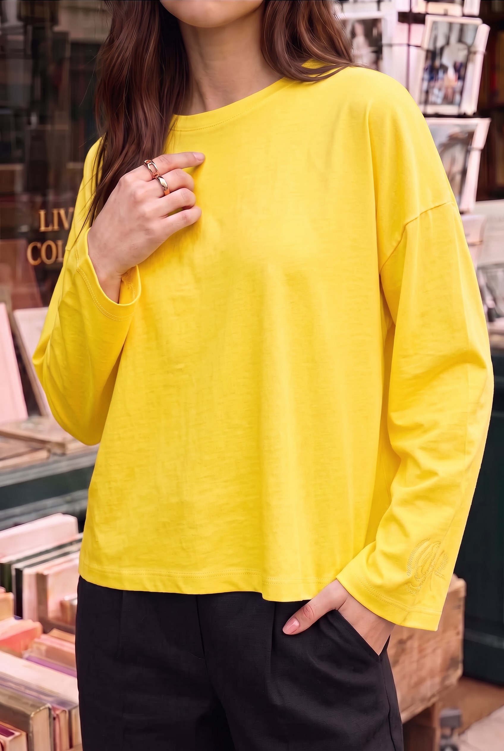 Kadın Sarı T-shirt Geniş Kol Bisiklet Yaka Uzun Kollu Tişört