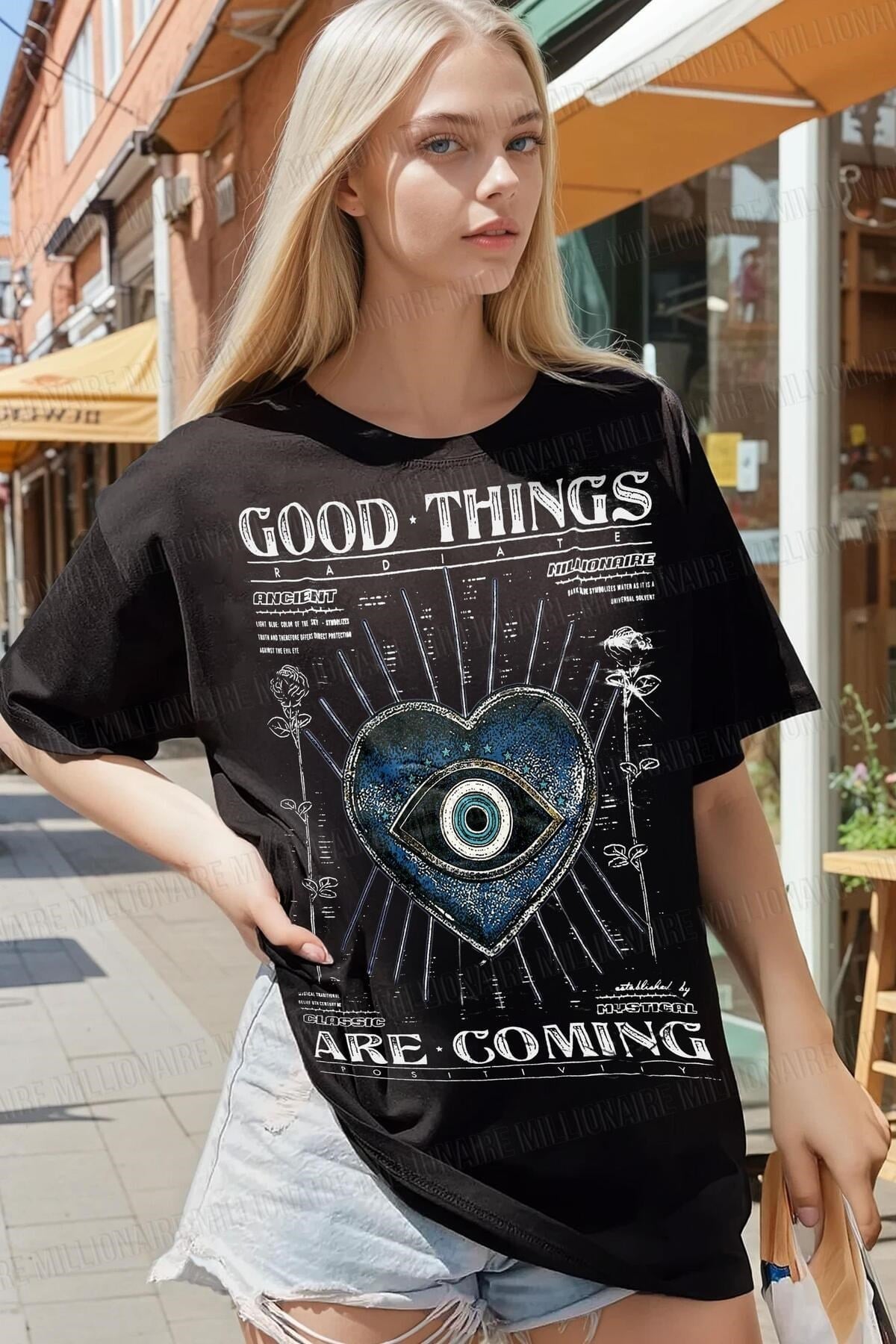Kadın Siyah Nazar Baskılı Oversize Fit Bol Geniş Kalıp Salaş Kesim T-shirt