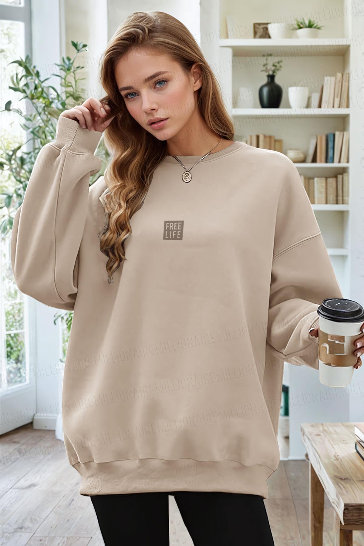 Kadın Taş Free Life Baskılı Kalın Soft 3 İplik içi Şardonlu 0 Sıfır Yaka Oversize Salaş Sweatshirt