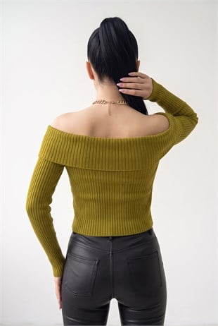 Kadın Zeytin Yeşili Madonna Yarı Crop Fitilli Bluz Kazak