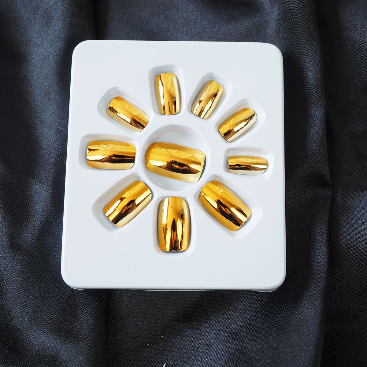 12'li Metalik Takma Tırnak Seti Gold