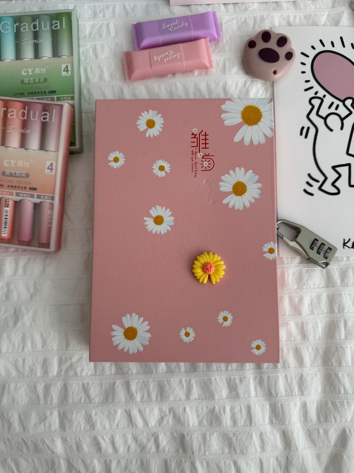 Papatya Tasarımlı Kilitli Günlük Defter Pudra Pembe