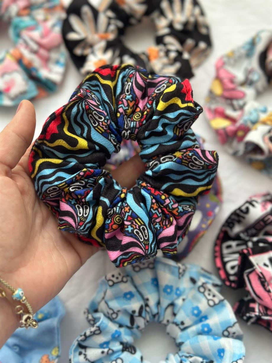 Psy Renkli Desenli Scrunchie Lastik Toka