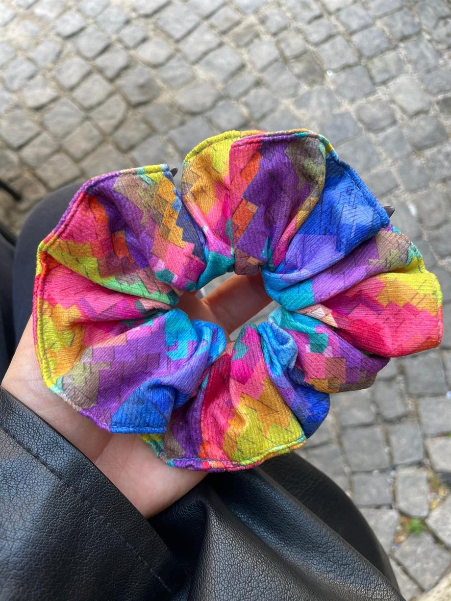 Renkli Puzzle Scrunchie Lastik Toka