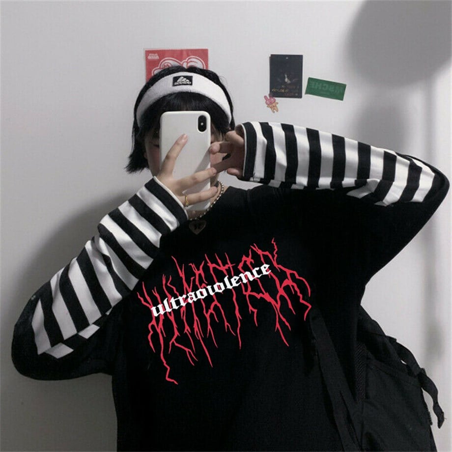 Ultraviolence Çizgili Kollu Siyah Oversize Tshirt