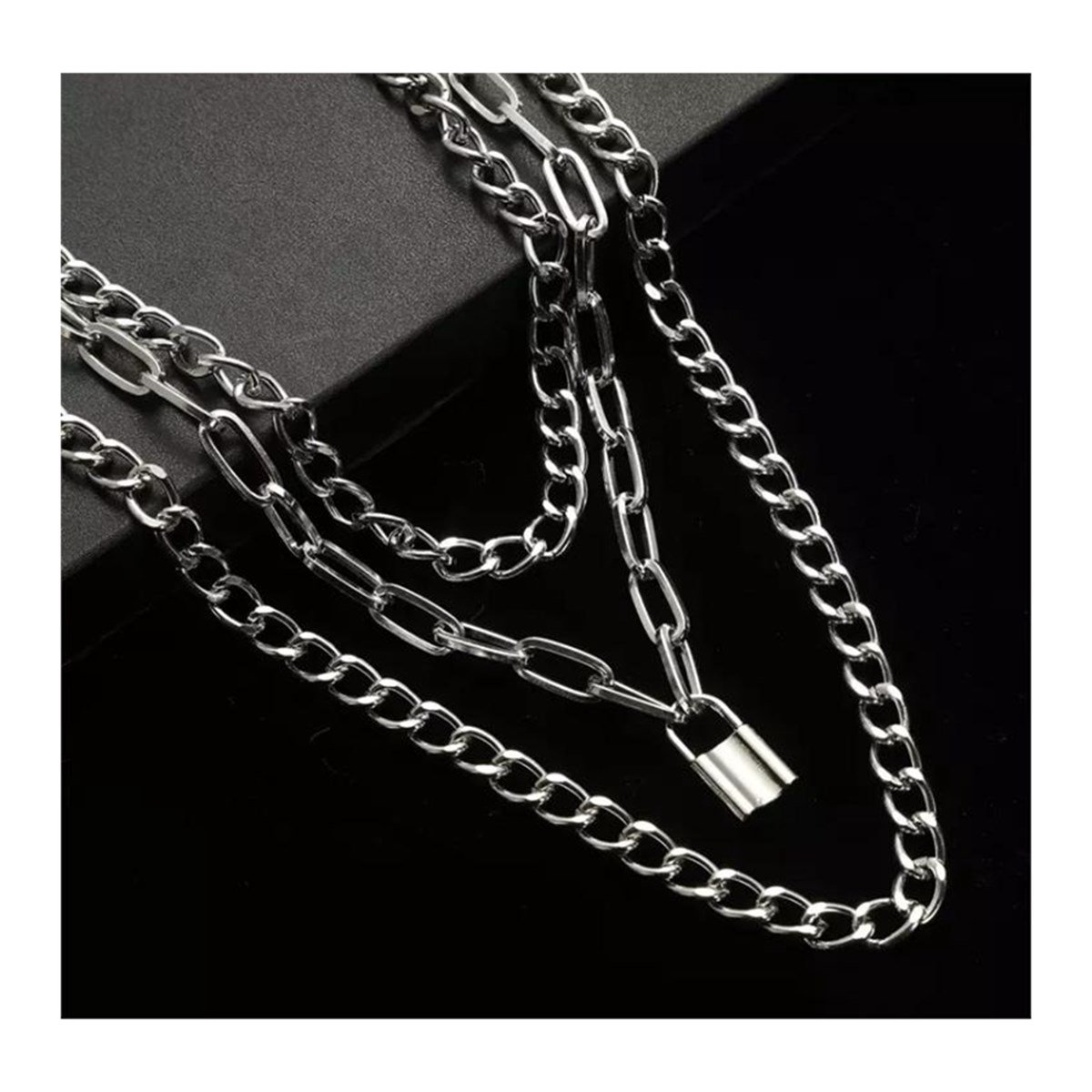 3 Zincirli Asma Kilit Kolye