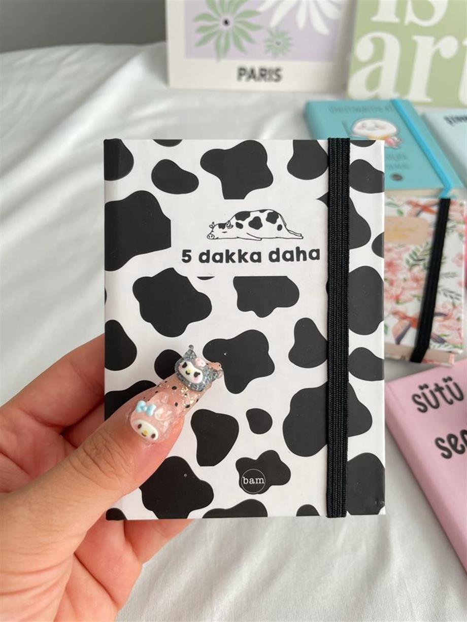 5 Dakka Daha Sert Kapaklı Lastikli Mini Defter