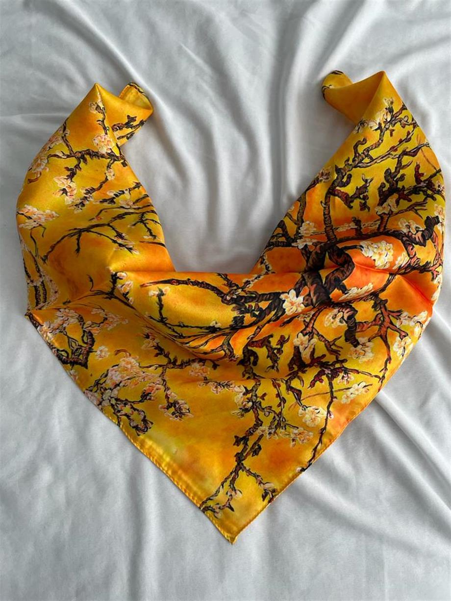 Badem ağacı Sarı Saten Fular