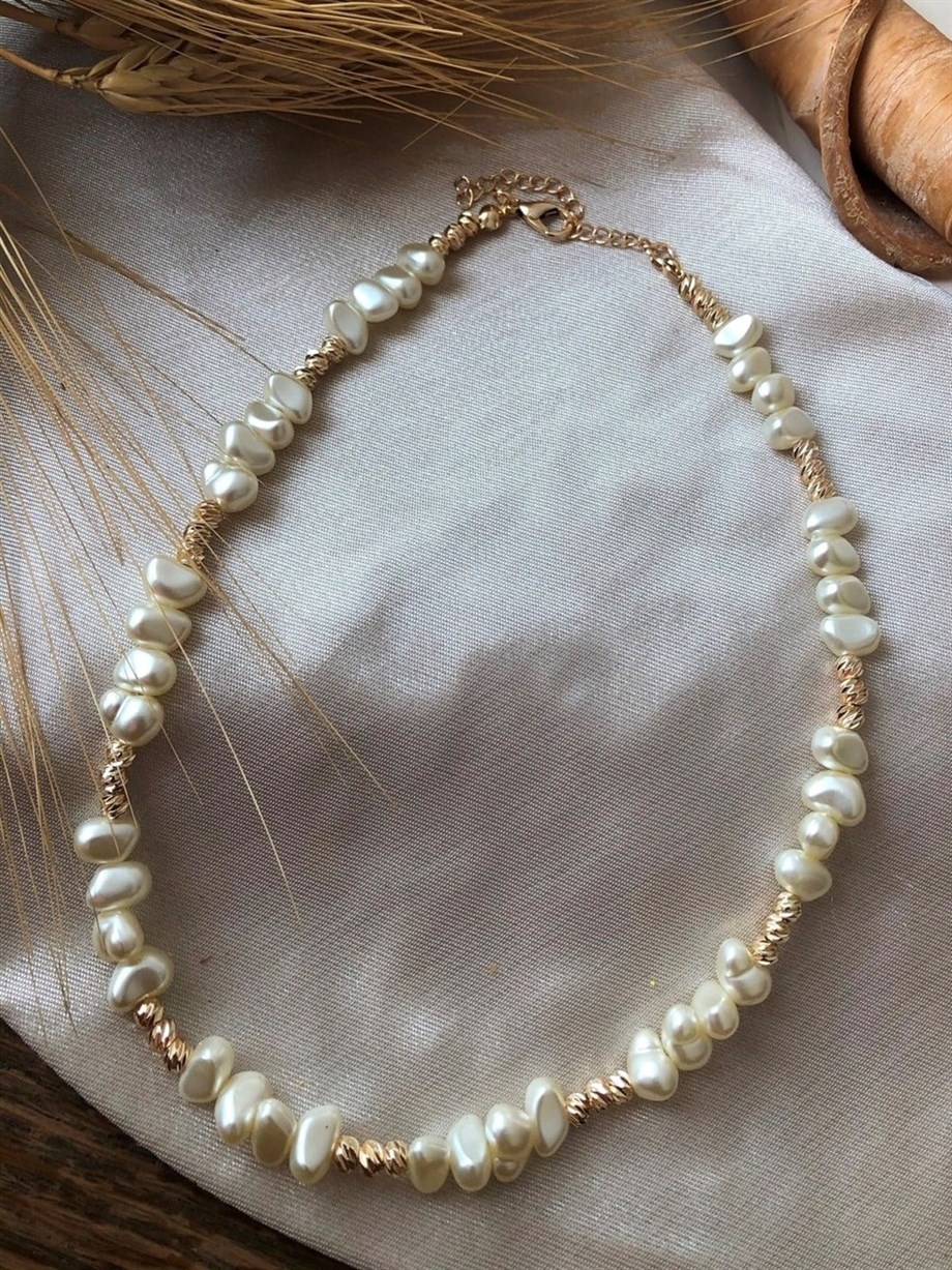 Barok Inci Kısa Kolye