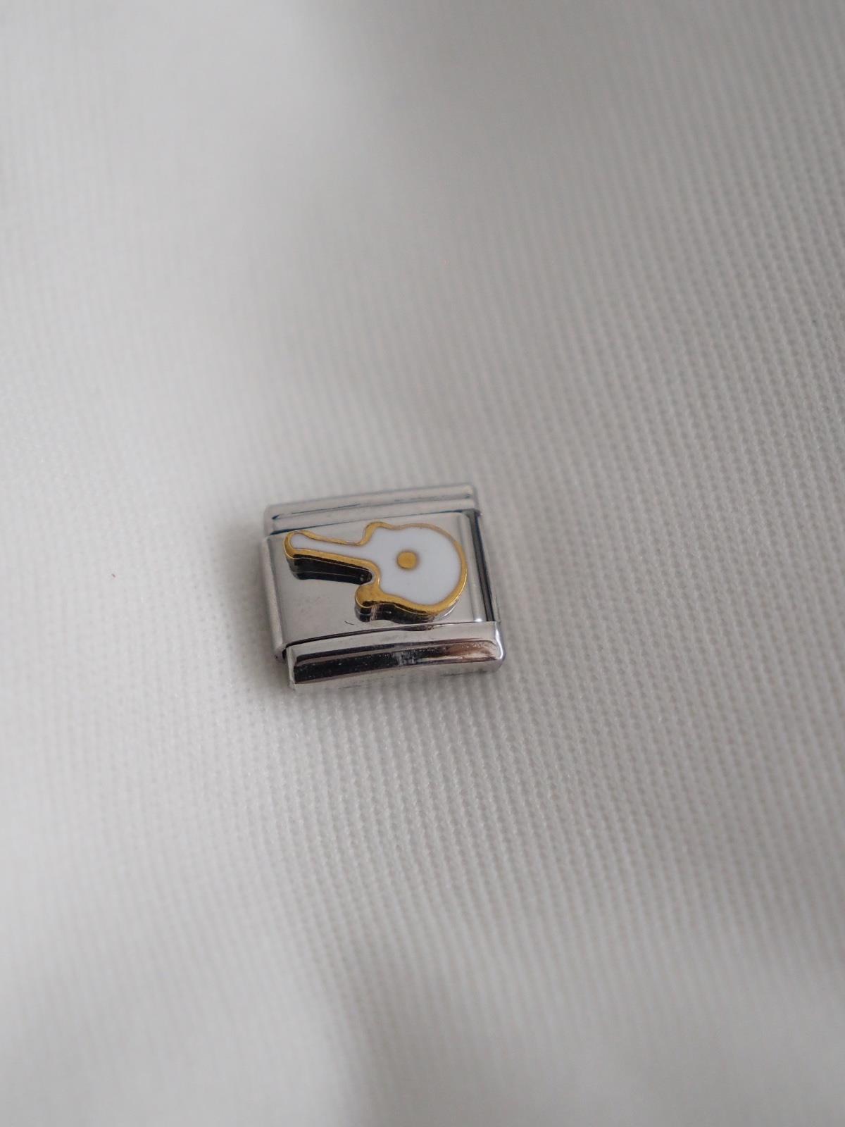 Beyaz Gitar İtalyan Charm