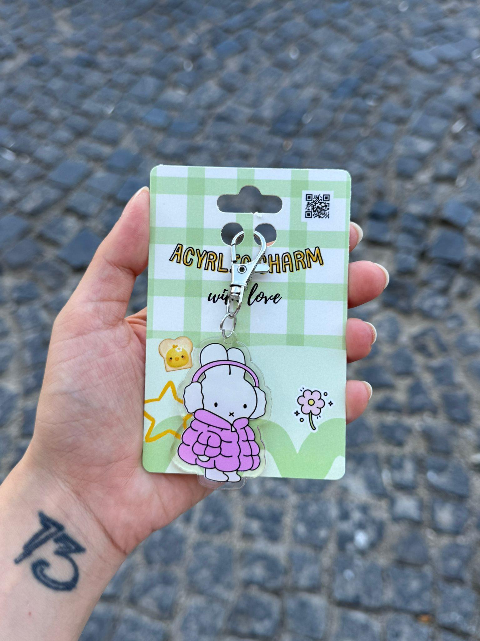 Bunny Akrilik Charm
