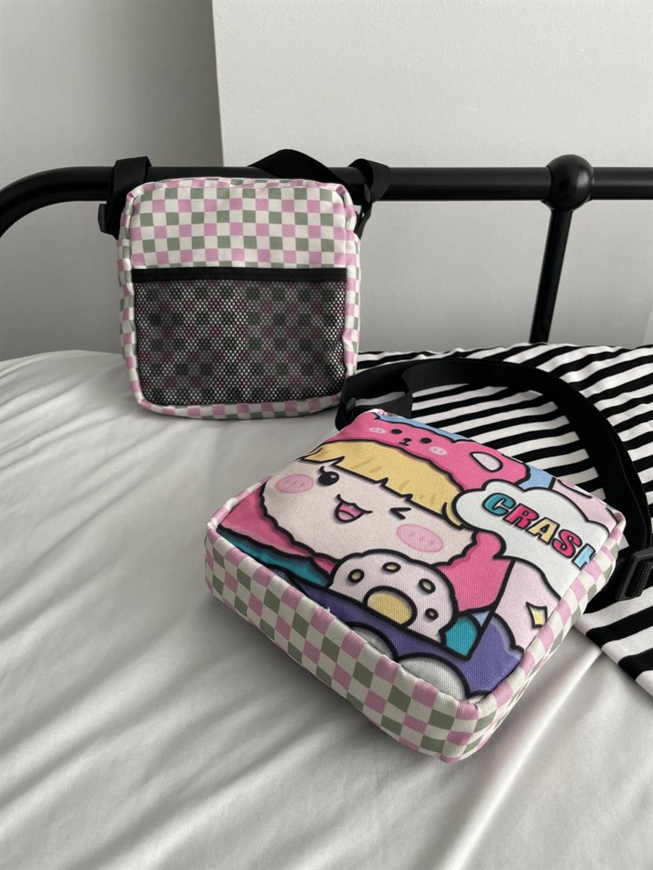 Crash Girl Fileli Crossbody Çanta
