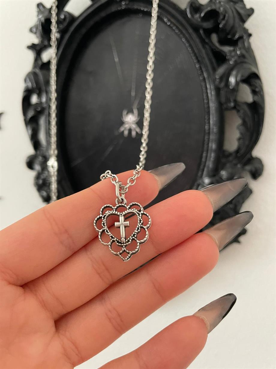 Cross Heart Kolye