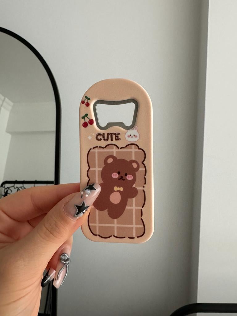 Cute Bear Magnetli Kapak Açacağı