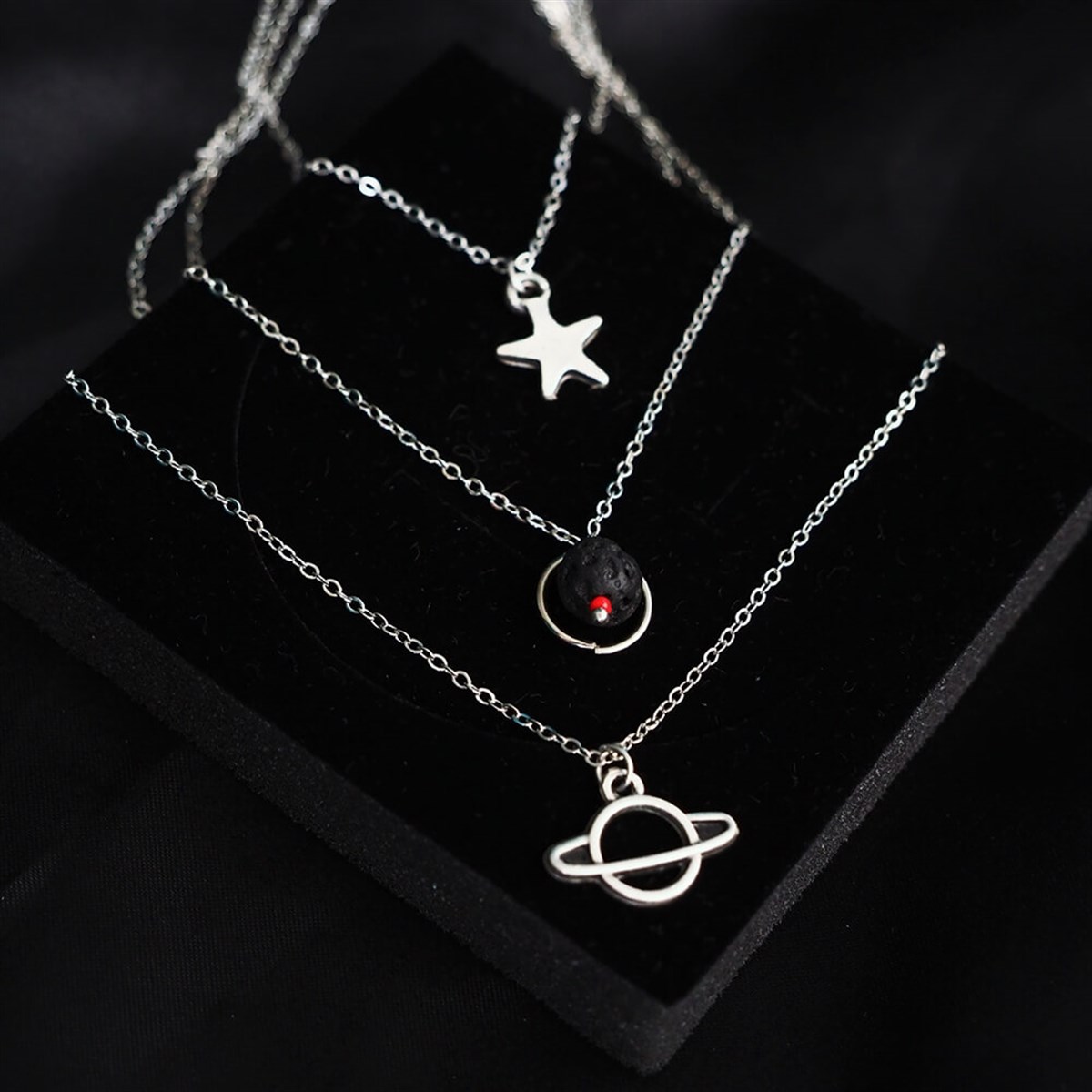 Galaxy Dizilimli 3'lü Zincir Kolye Siyah Taş