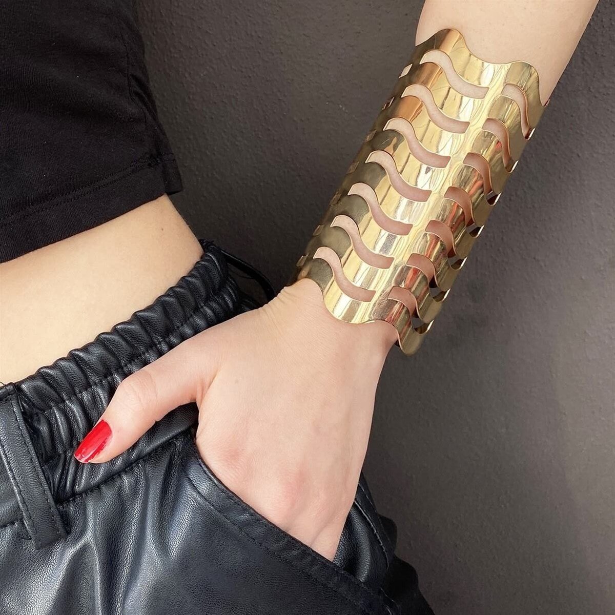 Gold Yarım Kelepçe