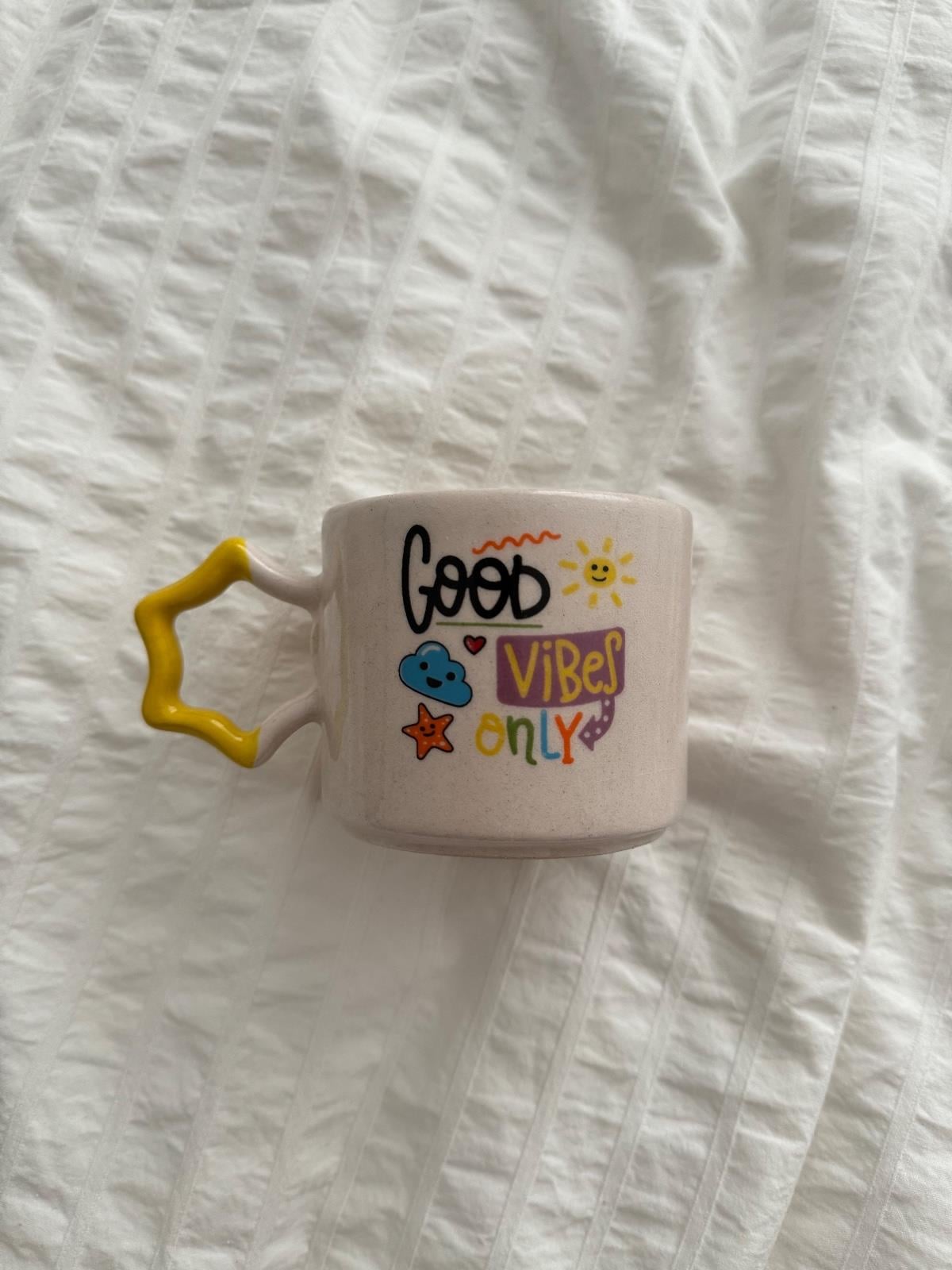 Good Vibes Yıldız Kupa