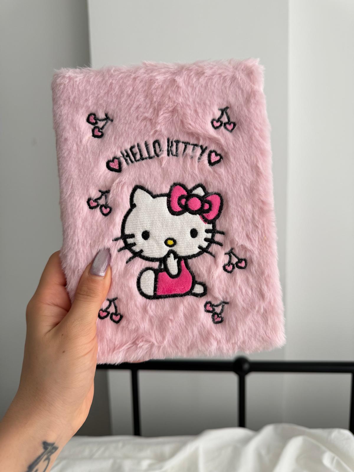 Hello Kitty Pembe Peluş Çizgili Defter