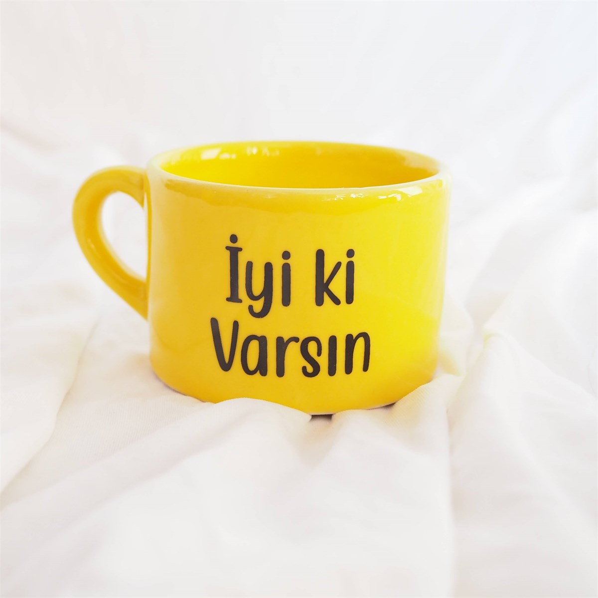 İyi ki Varsın Sarı Mini Kupa