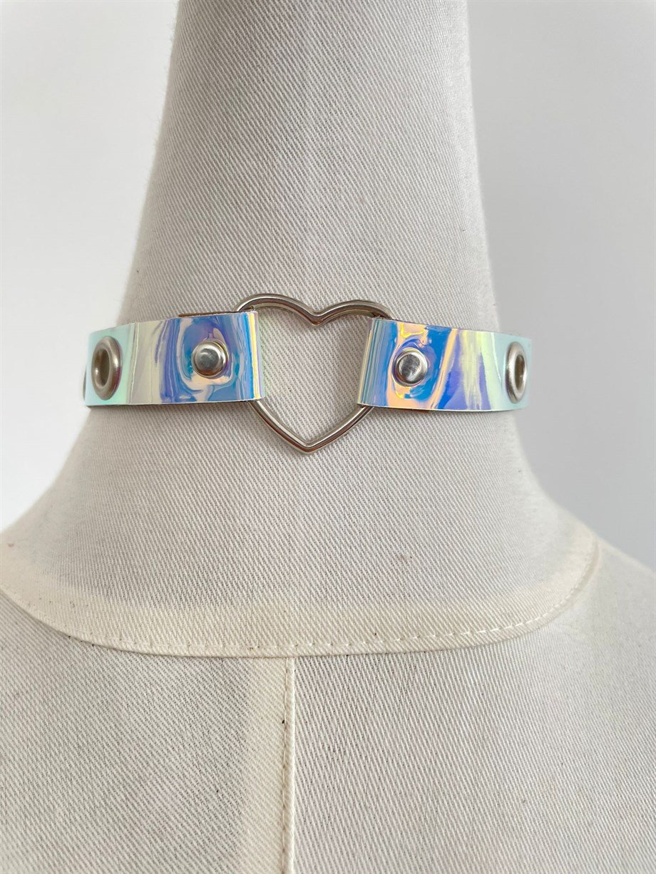 Kalp Halkalı Hologramlı Choker Kolye