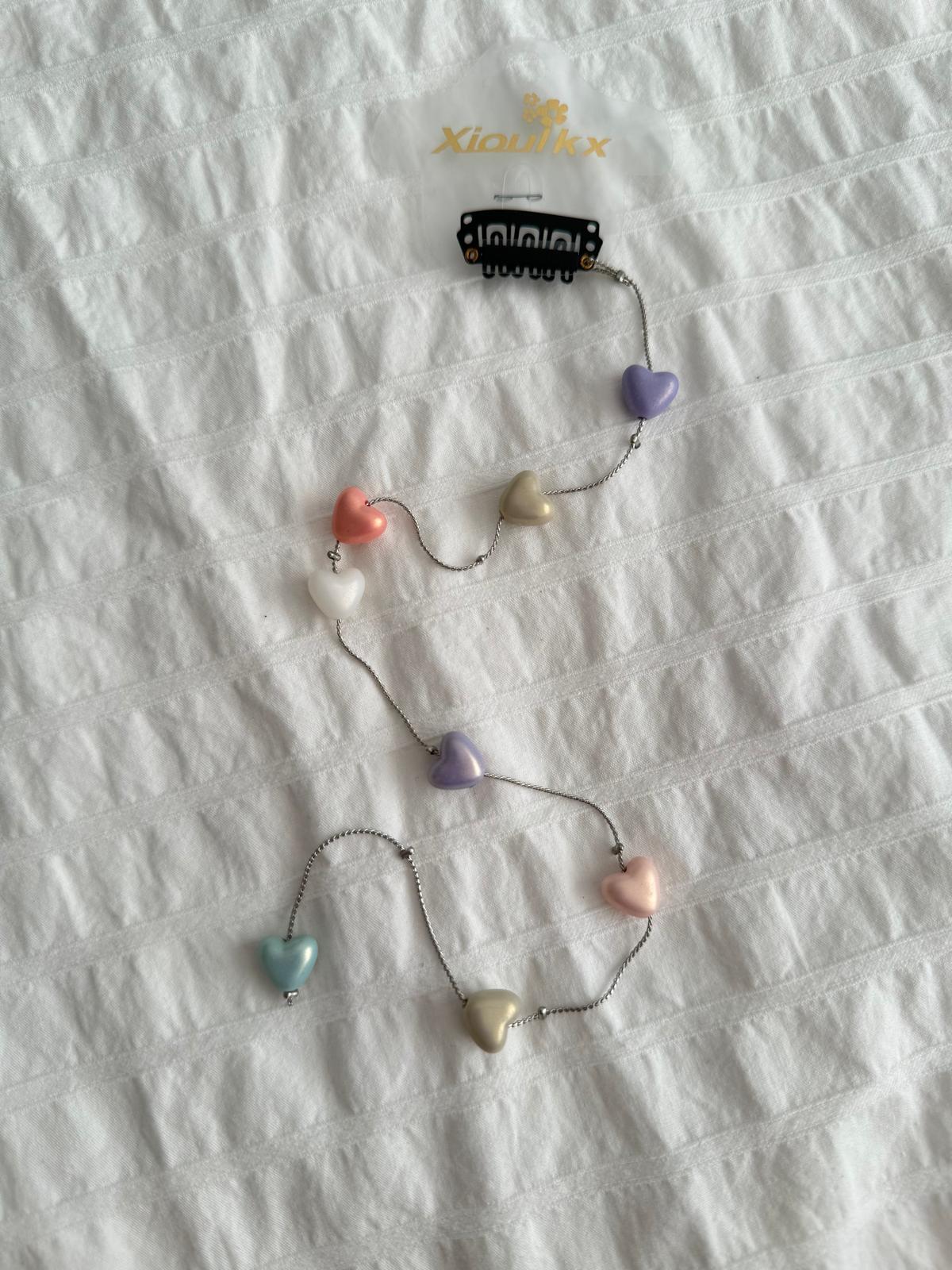 Kalpli Zincir Detaylı Çıtçıtlı Saç Aksesuarı