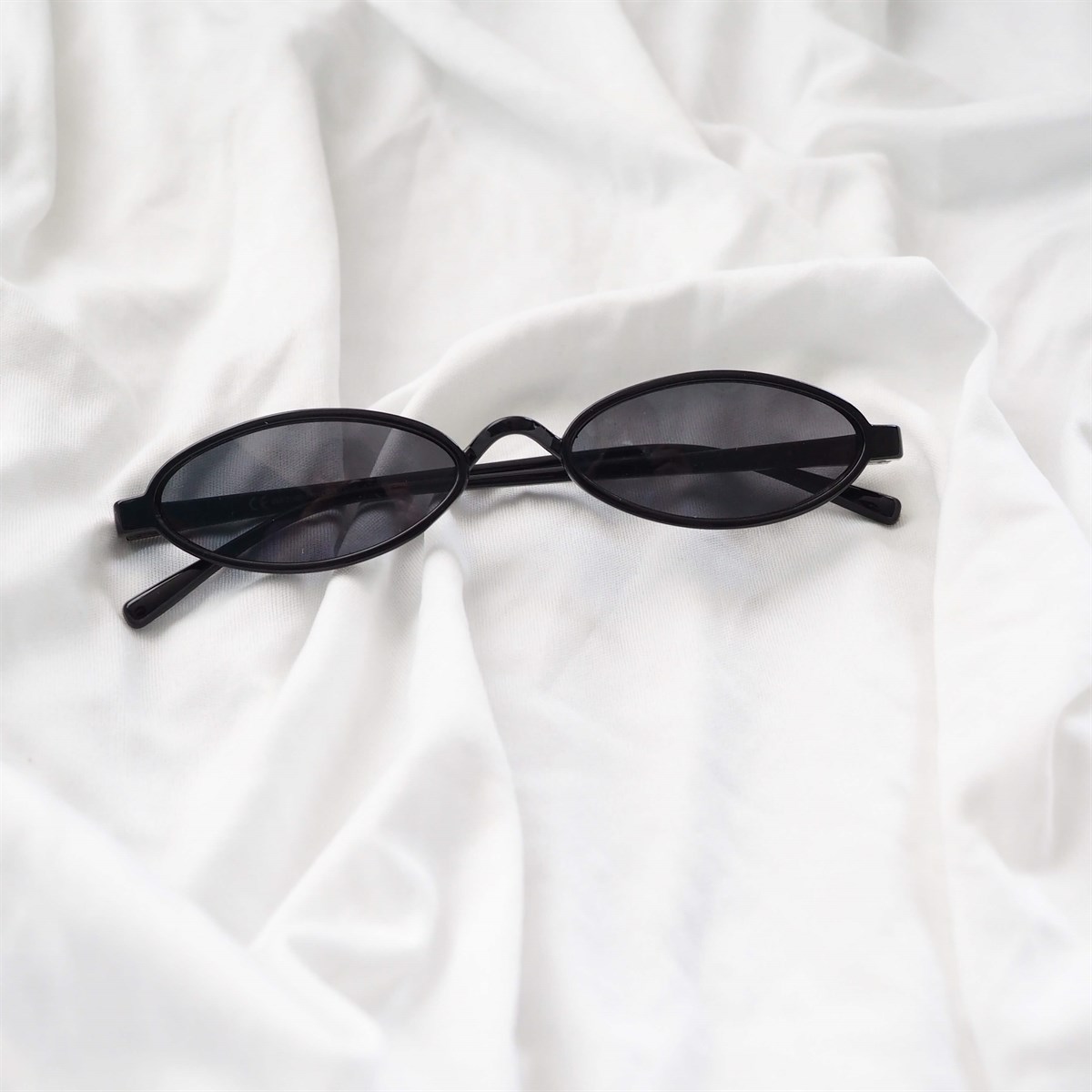 Oval Mini Çerçeve Güneş Gözlüğü Black