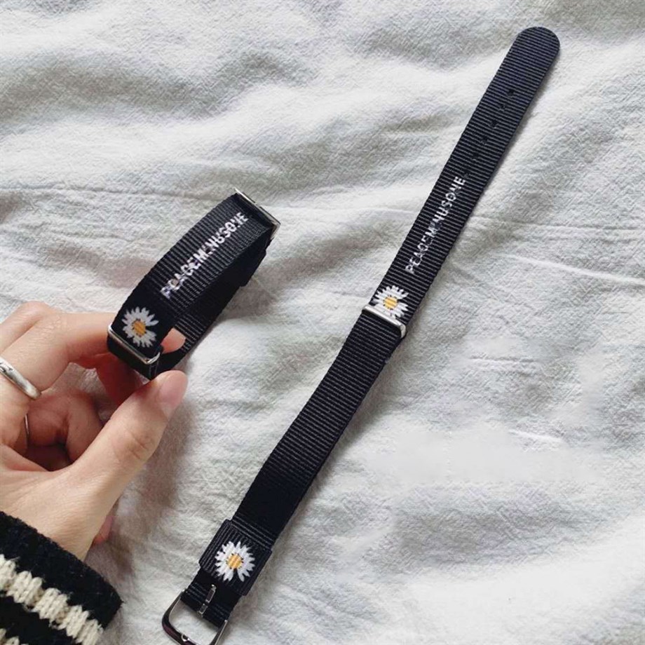 Papatya Kemerli Bileklik