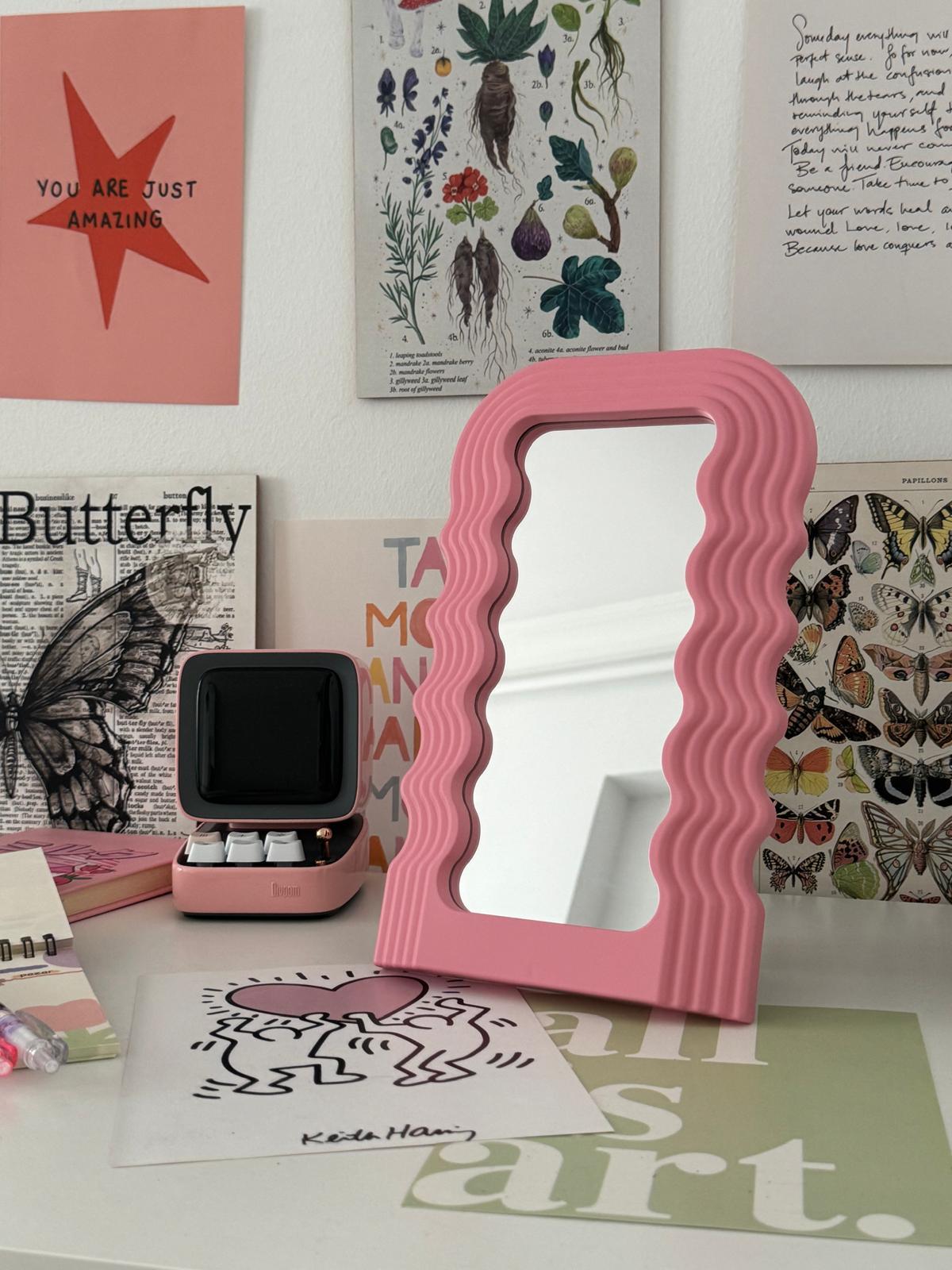 Pembe Zikzak Desen Makyaj Aynası