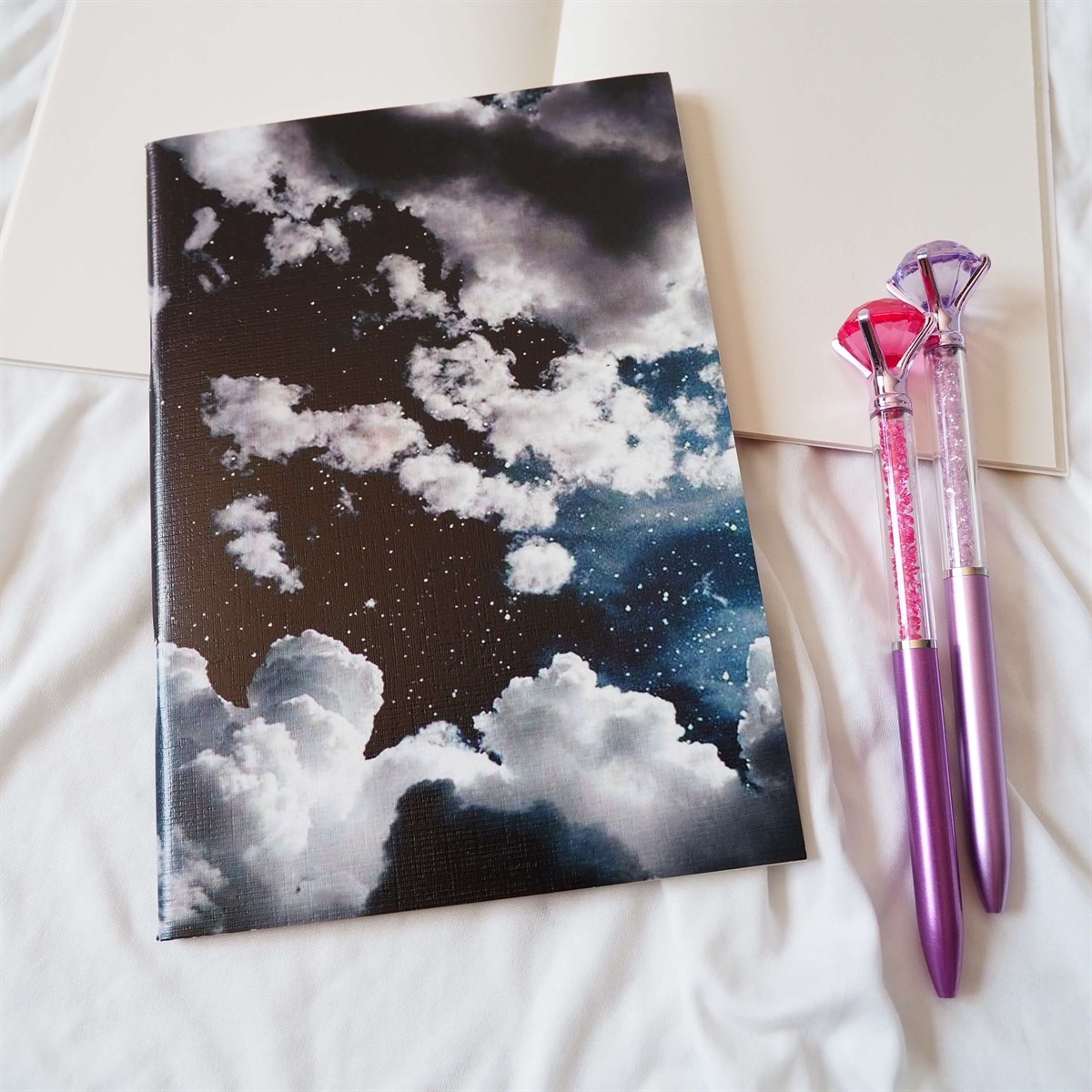 Realistik Gökyüzü Baskılı Defter