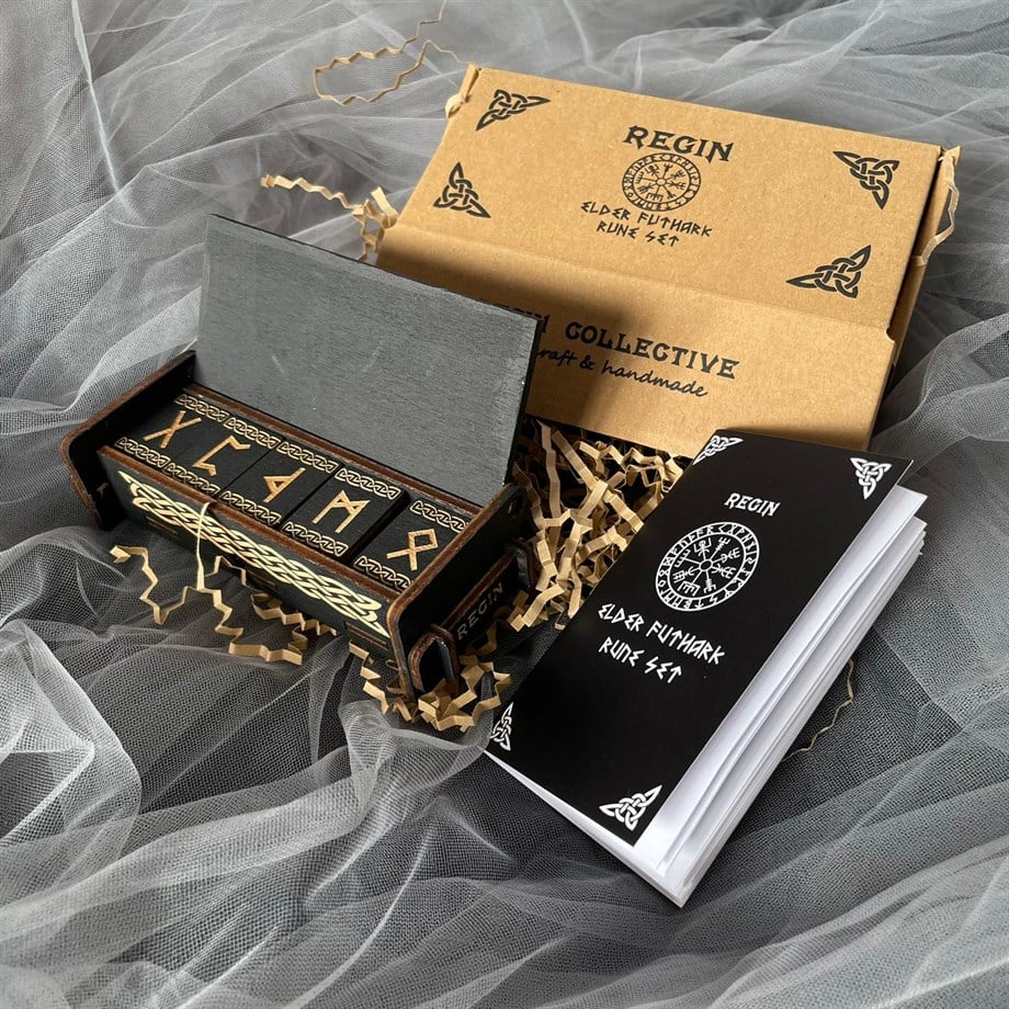 Regin Elder Futhark Ahşap Rune Seti 