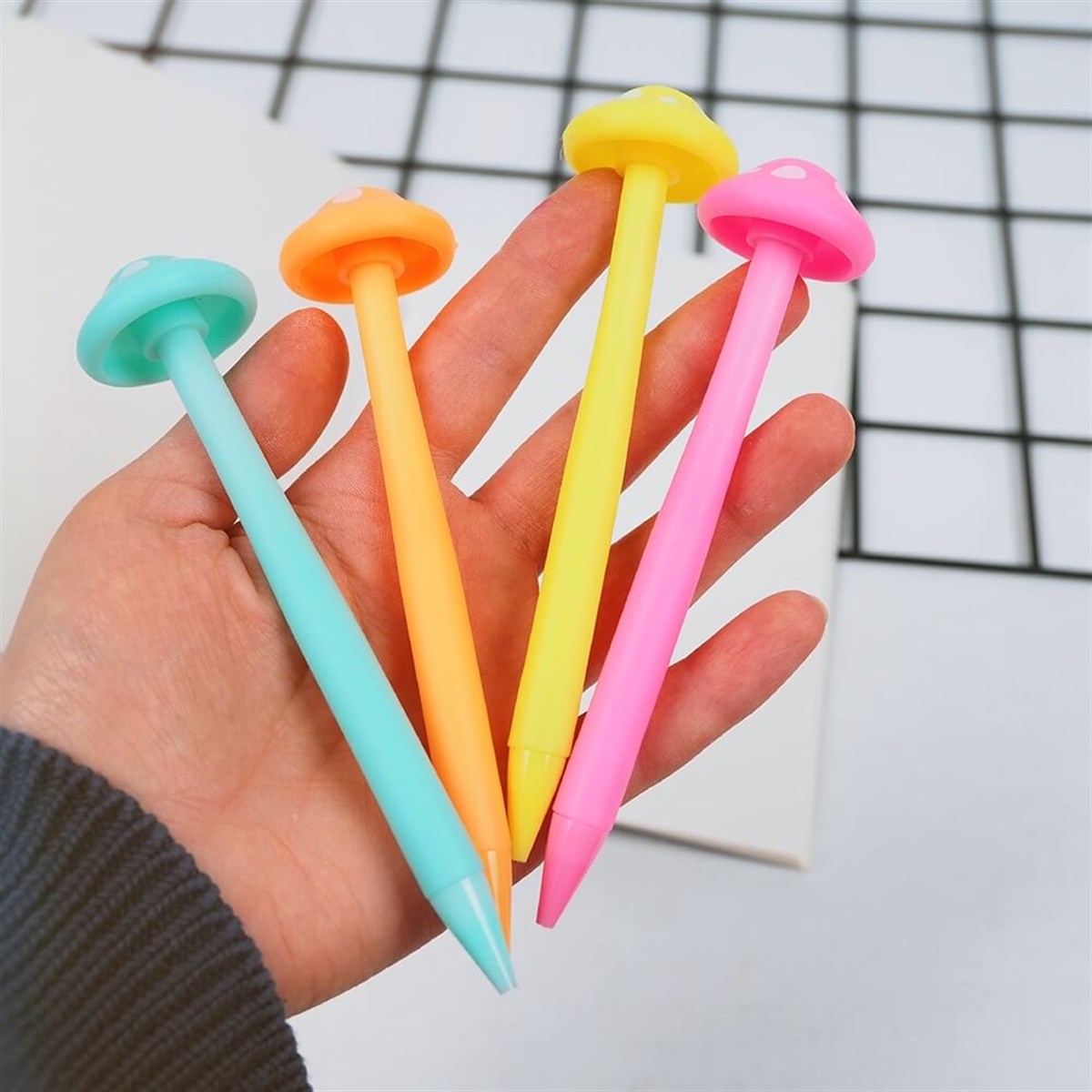 Renkli Mantar Versatil Kalem